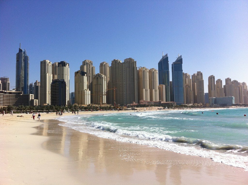 шикарное побережье Персидского залива, фото с el-mar.ru