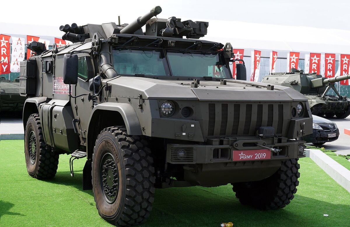 Тайфун ВДВ - наш ответ американскому Oshkosh M-ATV. | Армия и технологии |  Дзен