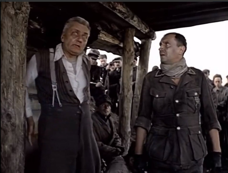 Штайн оправдывается. Кадр из фильма "Иди и смотри"