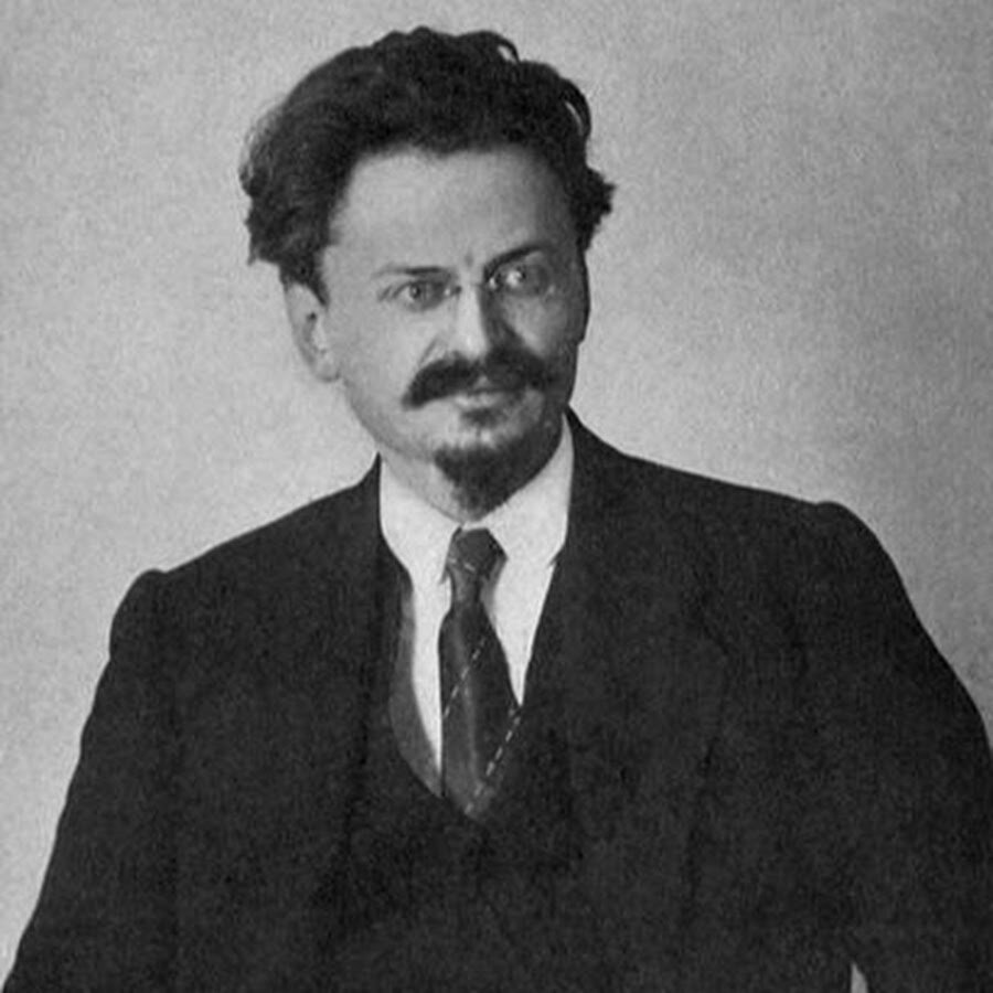 Лев Троцкий