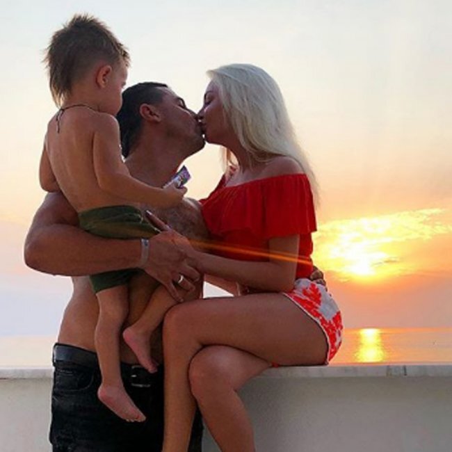 Семья Пынзарь.