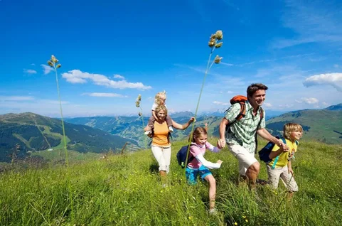 Часть фото взяты из открытых источников в сети интернет. 