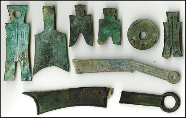 Разные формы китайских монет