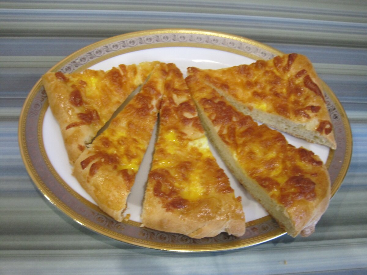 Сырный пирог. Фото автора