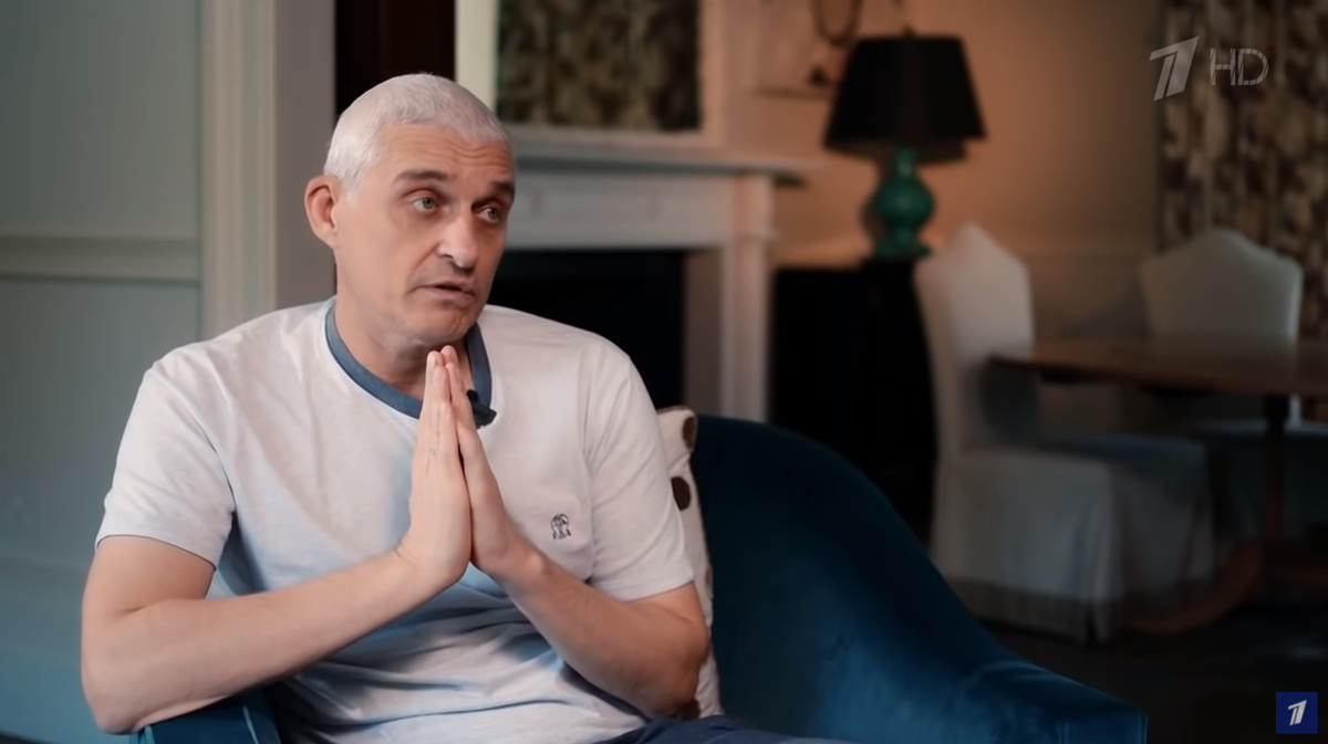 Кадр из фильма «Олег Тиньков — новая кровь», передача Док-Ток, Первый канал