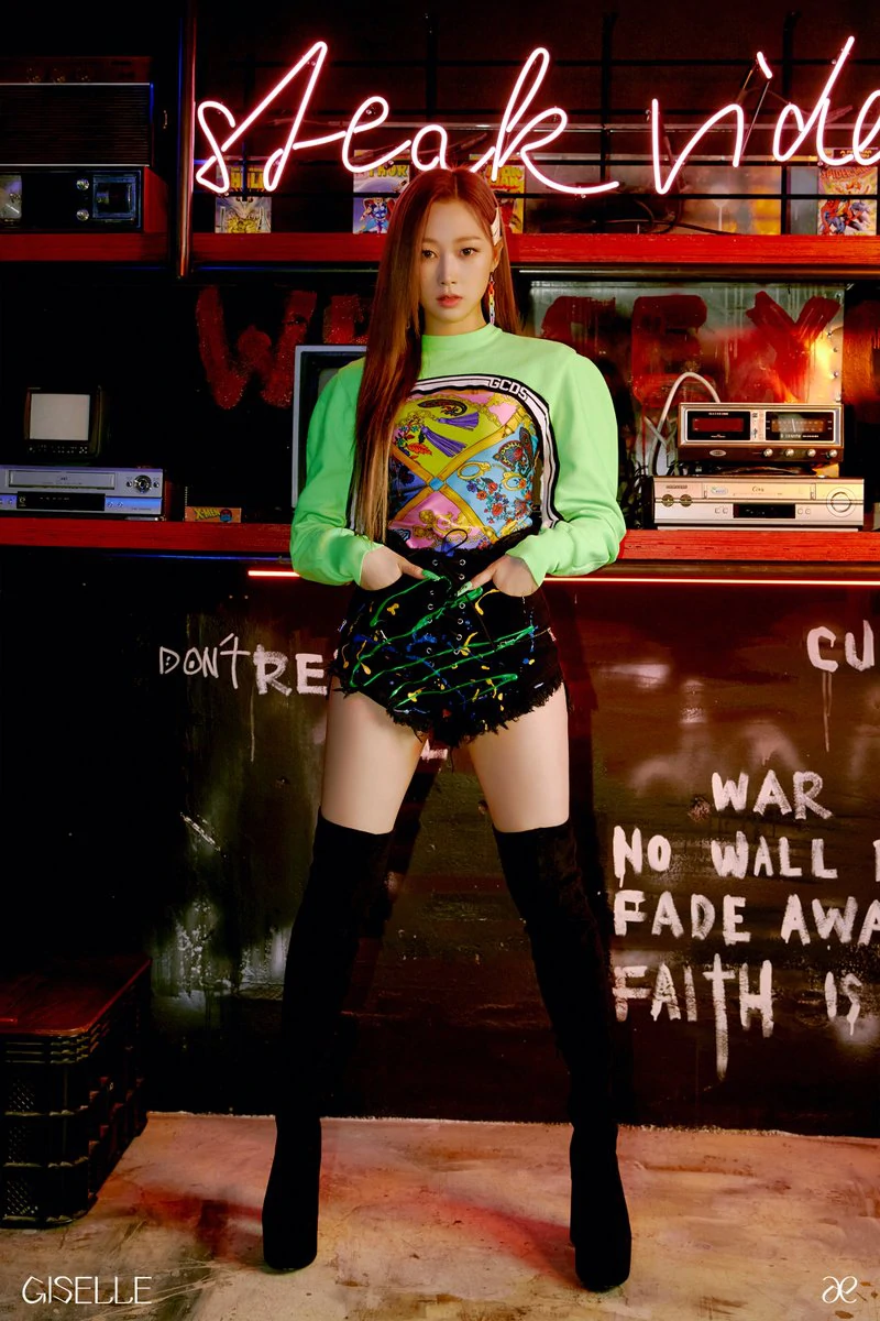 Источник: k-pop-fandom.com