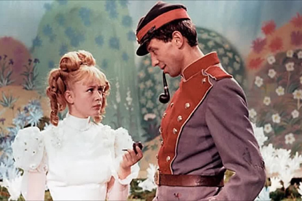 Кадр из фильма «Старая, старая сказка», режиссер Надежда Кошеверова, 1968 г.