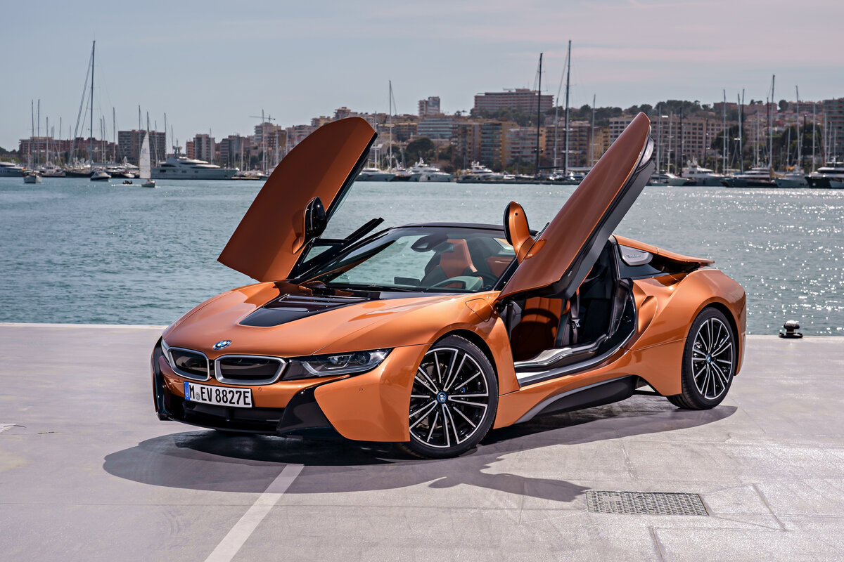 BMW i8 Coupe 2019