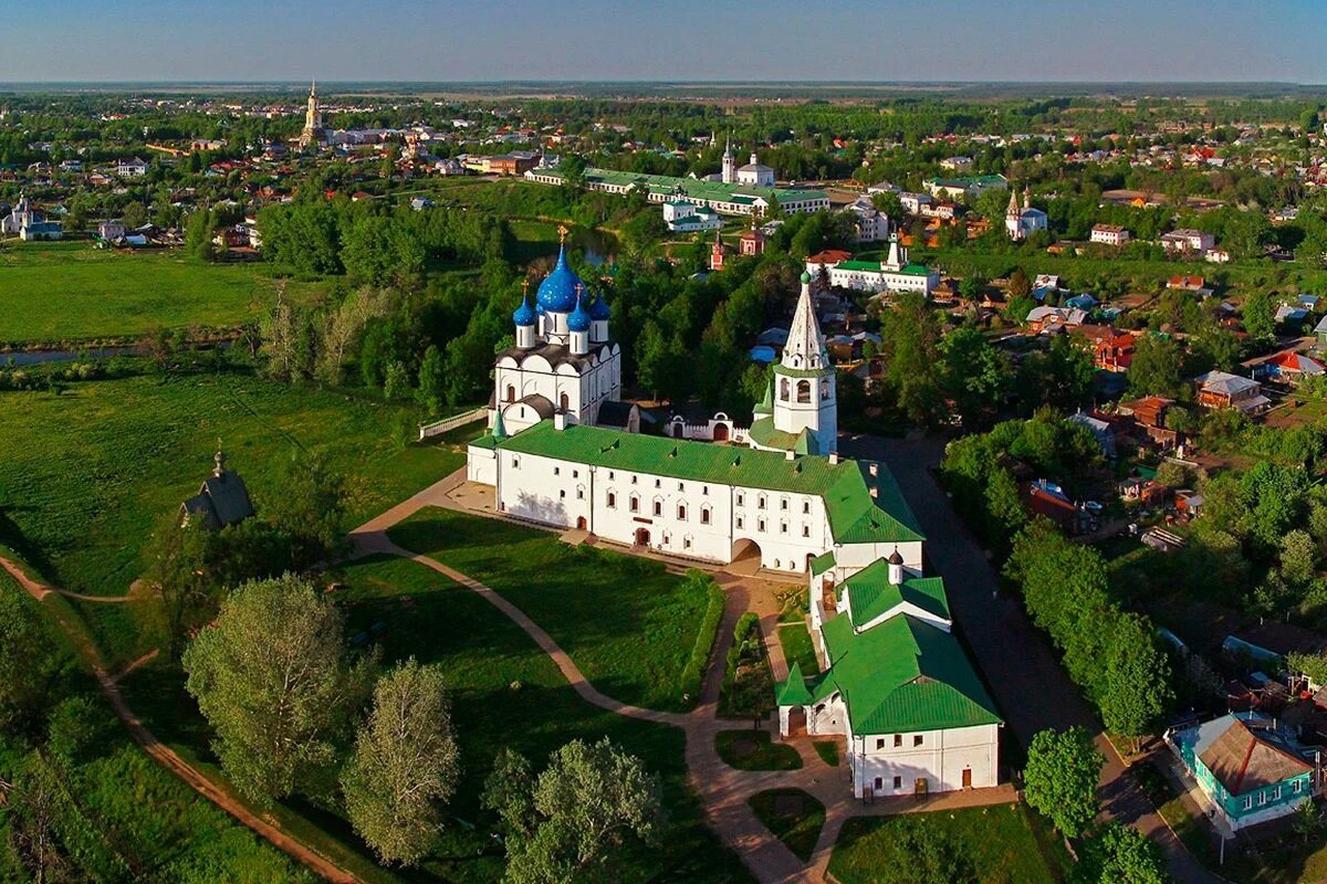 Суздаль фото города. Суздальский Кремль Суздаль. Золотое кольцо России Суздальский Кремль. Суздальский Кремль достопримечательности Суздаля. Вид на Суздальский Кремль.