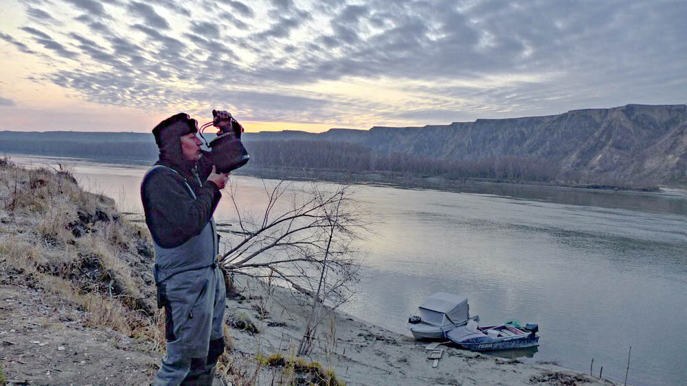 Утро на рыбацком стане. Октябрь, утренняя зорька, сушняк... Фото "Лодочник"