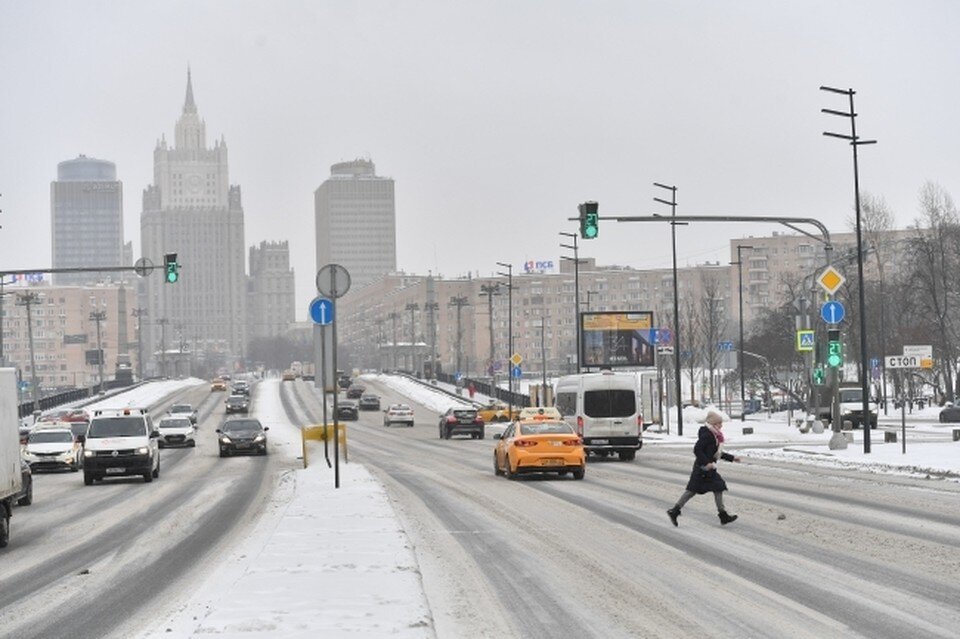     В Гидрометцентре рассказали, когда в Москве прекратит идти снег Иван МАКЕЕВ