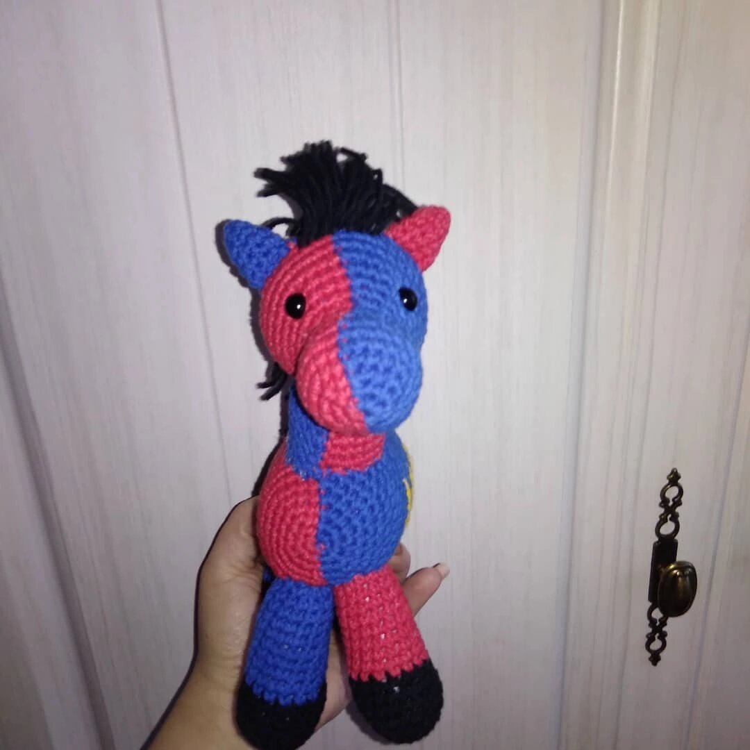Лошадка крючком
