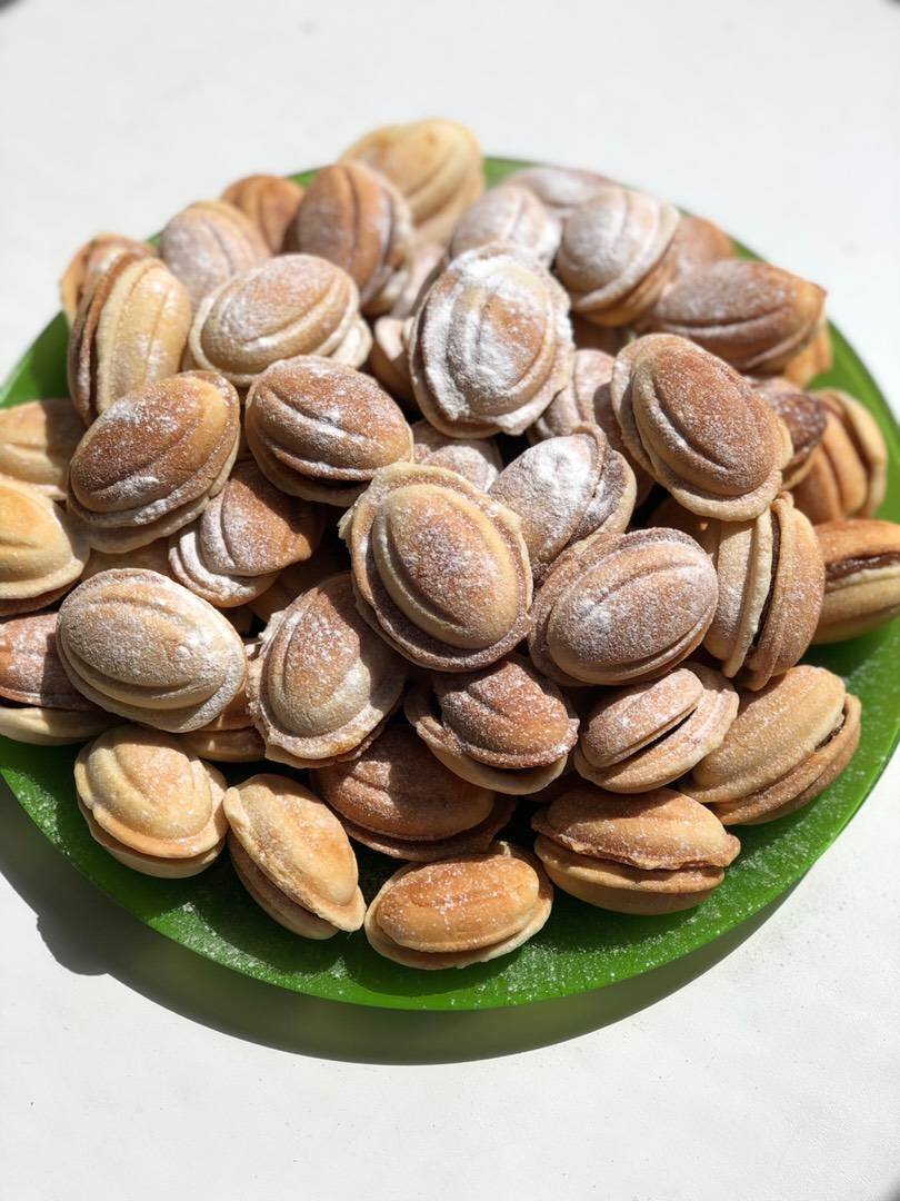 печенье орешки. орешки выпечка. печенье орешки со сгущенкой. советский для выпечки орешков. орехи со сгущенкой.