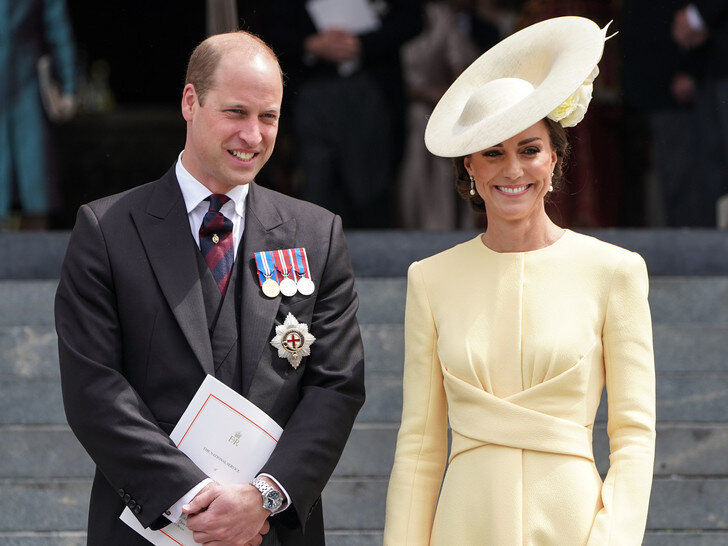    Принц Уильям и Кейт Миддлтон на службе в честь Платинового юбилея правления Елизаветы II, Лондон, 3 июня 2022