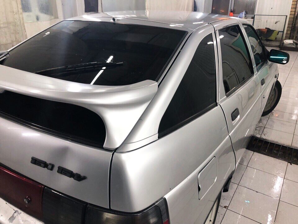 ВАЗ 2112 на мойке