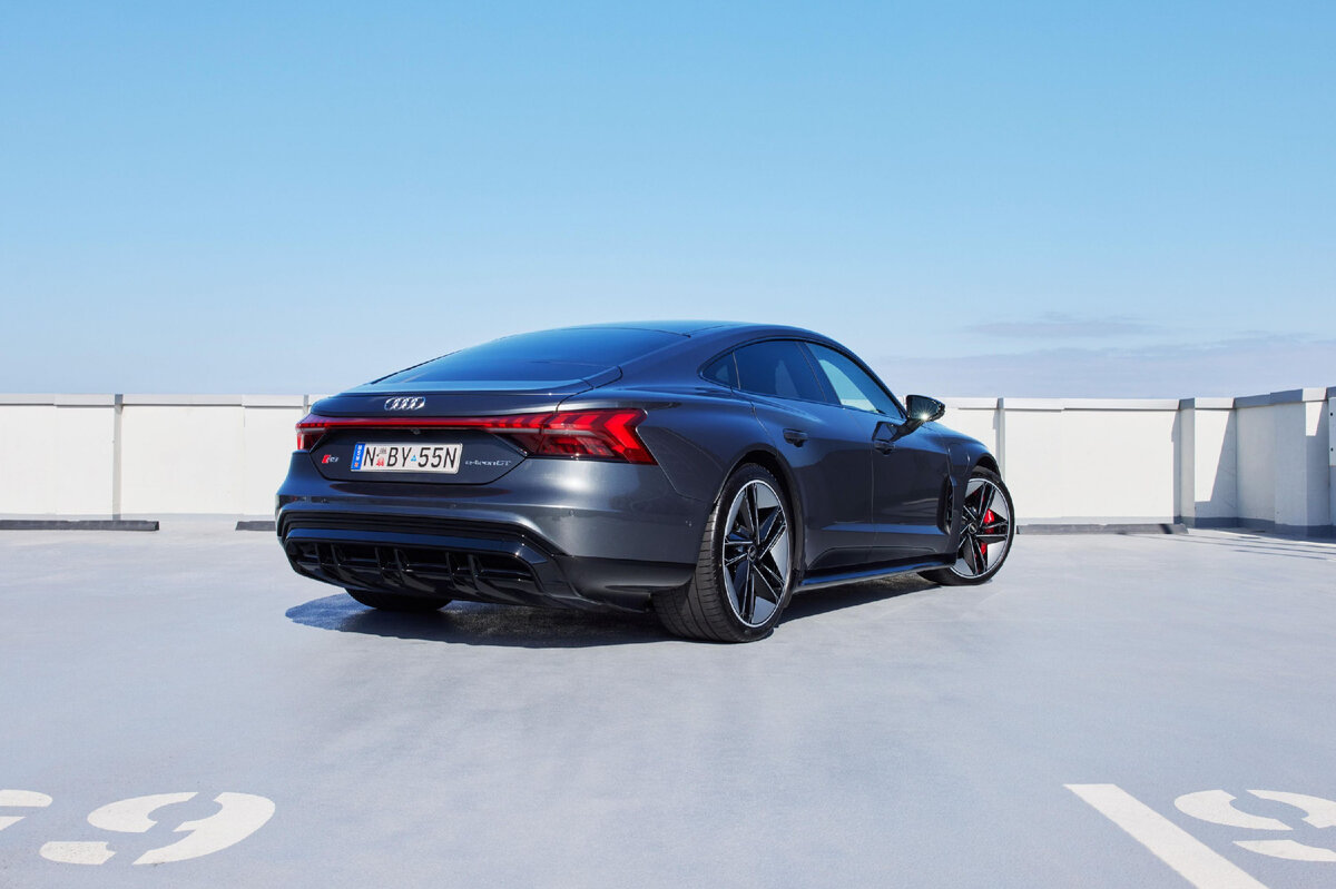 Audi e-tron GT