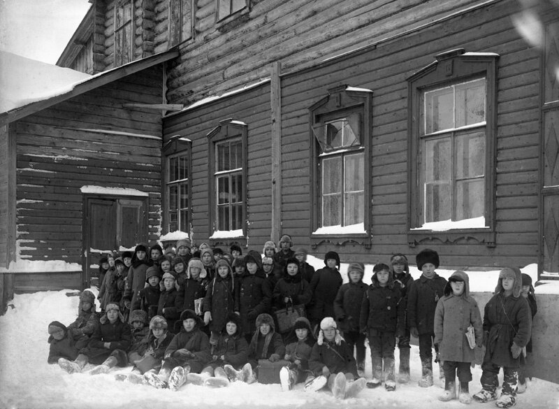 Без названия
Михаил Смодор, 1913 год, г. Галич, «Костромская старина». 