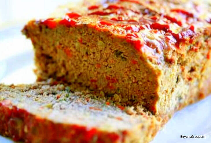 Мясной рулет из фарша