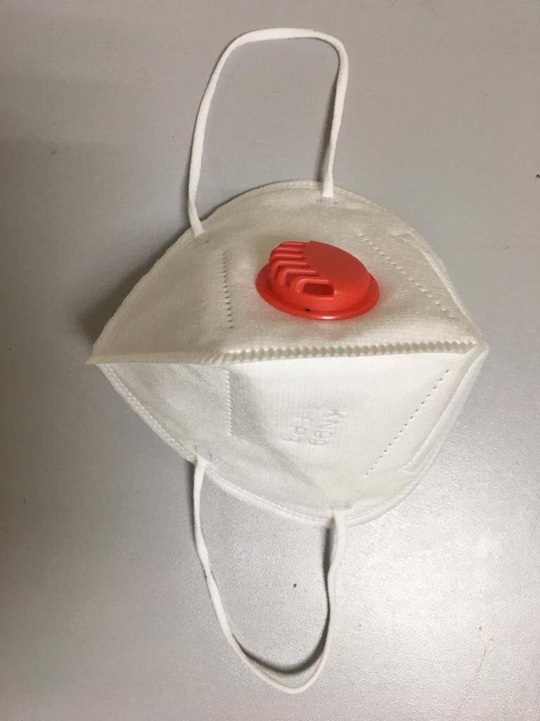 Маска респиратор FFP3 с клапаном