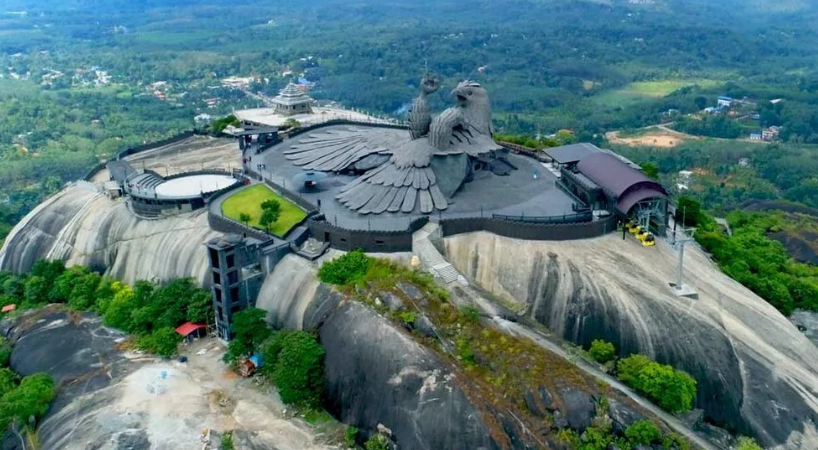 Самая большая скульптура птицы в мире