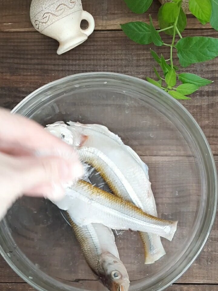 Солим рыбку.