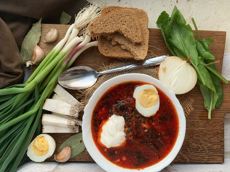 https://cdn.pixabay.com/photo/2020/04/04/20/02/borscht-5003688_960_720.jpg