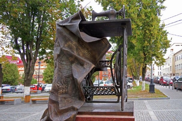 Памятник швейной машинке «Зингер», Подольск