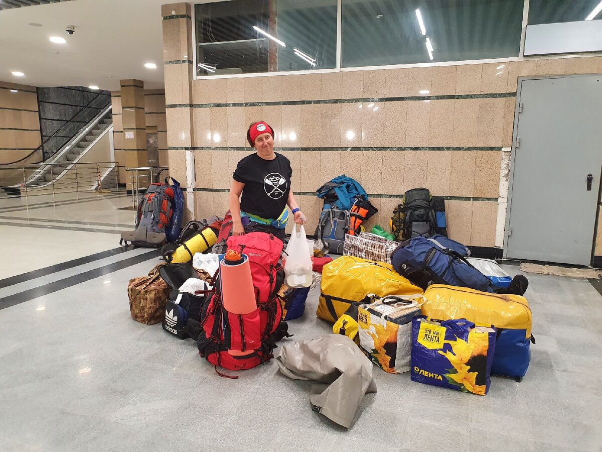 Уходим на сплав 4 категории. Последняя проверка уже на вокзале.