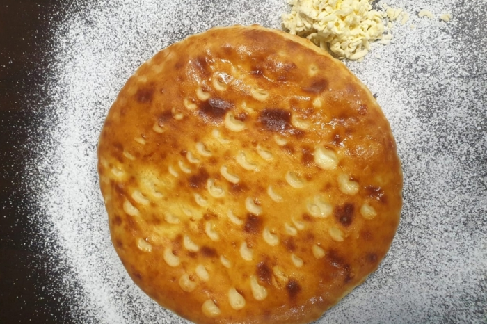 Осетинский пирог. / Фото: www.pirogi-osetinskie.msk.ru