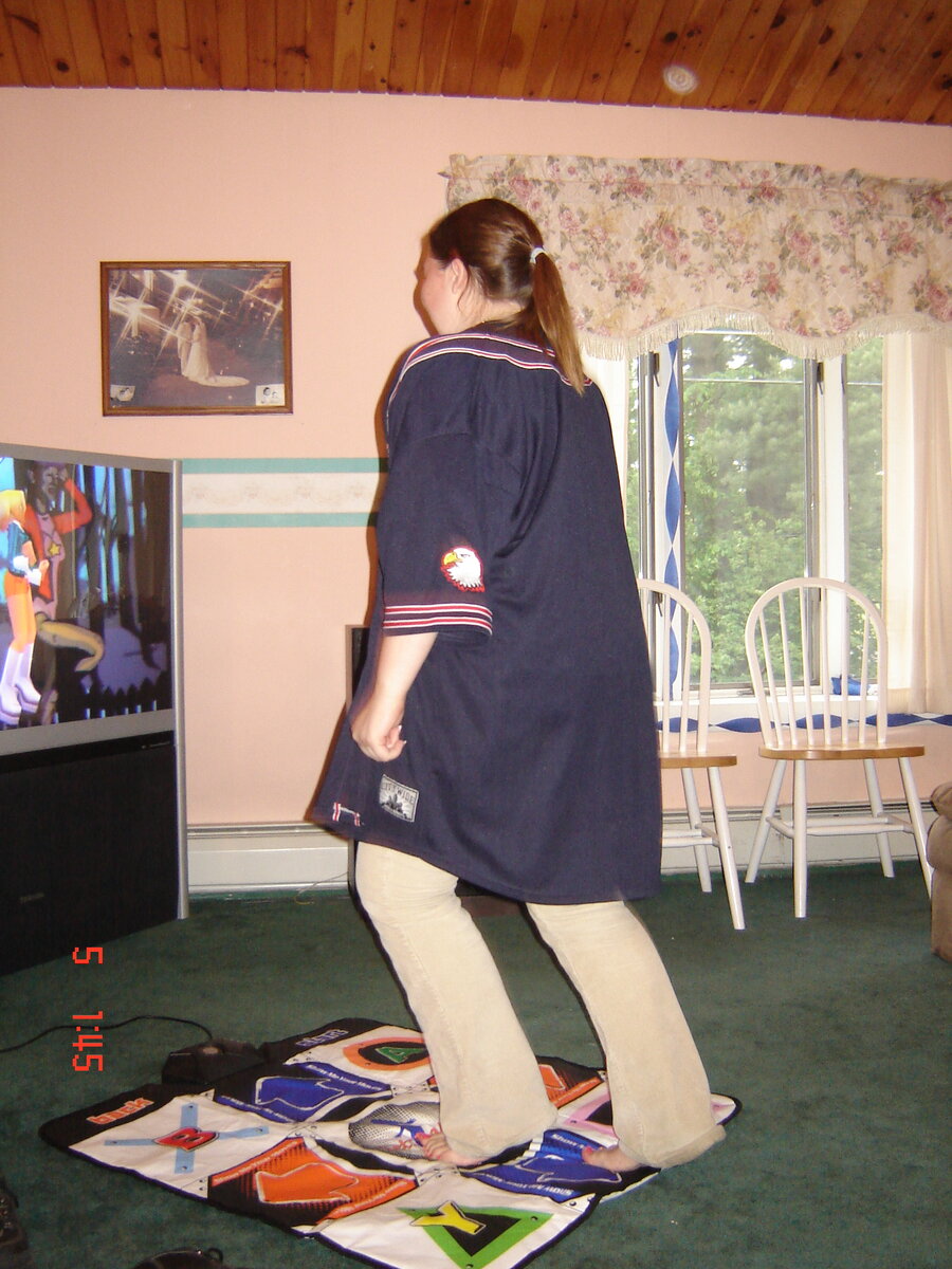 Зачем нужны тапочки, если весь пол устлан ковровым покрытием?