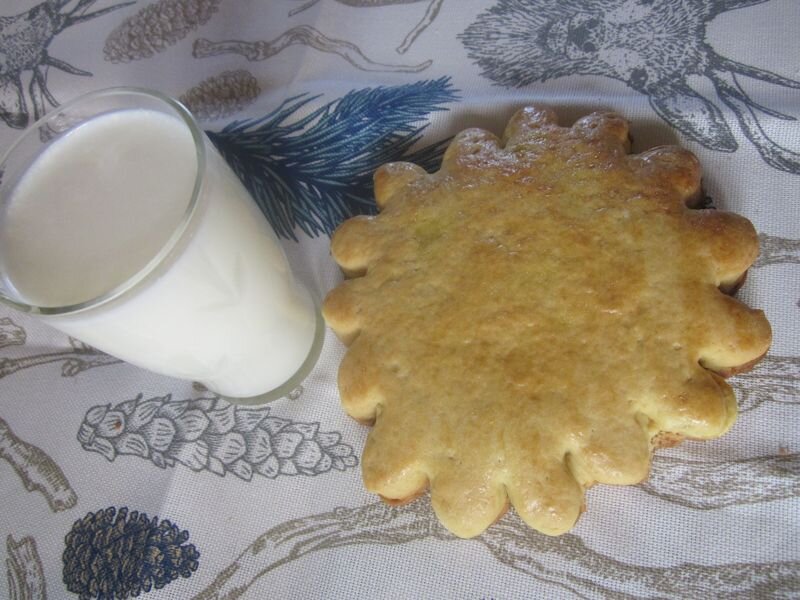 Собственное фото автора. Коржик собственного приготовления