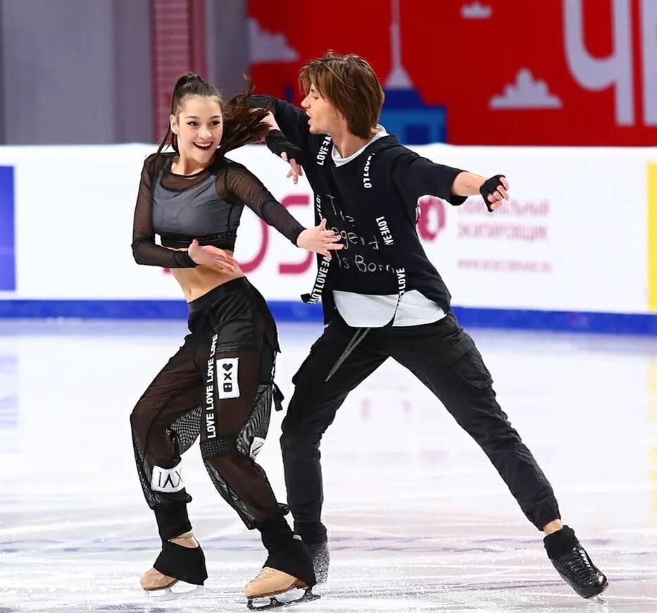 Елизавета Шанаева и Дэвид Нарижный