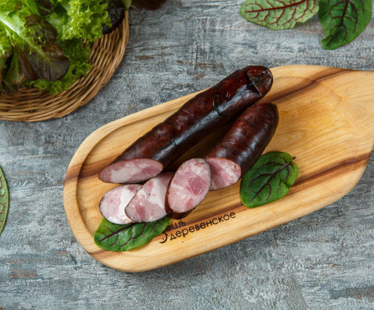 Илья Разумов занимается производством неповторимых колбас и мясных деликатесов по особым рецептурам.