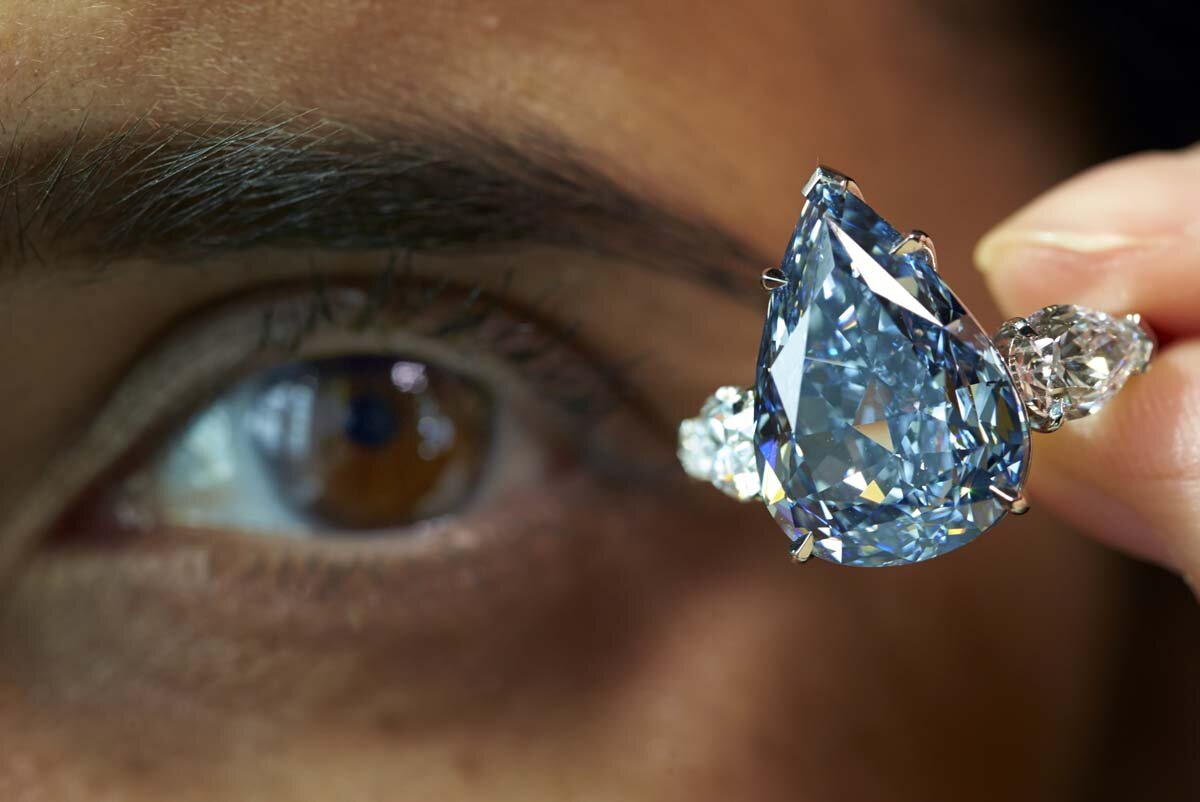 Найти алмаз среди. The Winston Blue Diamond.кольцо. Голубой Алмаз Тавернье.