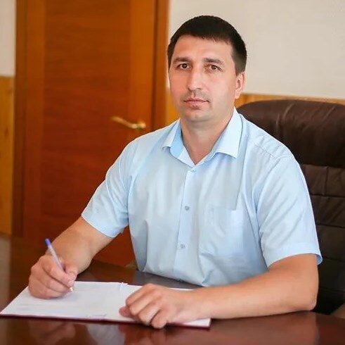 #corrypcii_net 
🇷🇺 *Система кадровой проверки кандидатов на государственные должности (на причастность к коррупционным проявлениям). Вся предоставленная в базе данных информация имеет официальный характер. Система является программой профилактики коррупционных преступлений разработанной Общественным Комитетом.