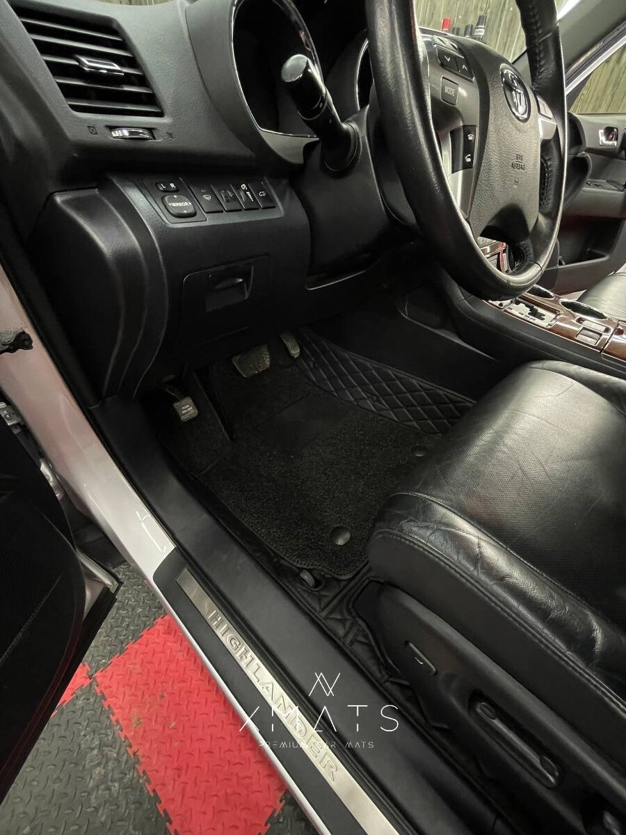 3D коврики из экокожи на Toyota Highlander (XU40)