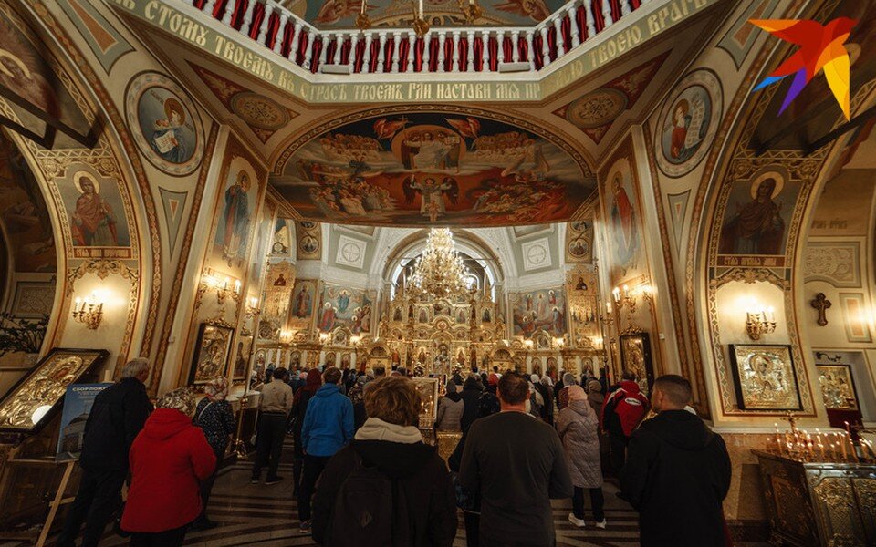     Собор посетили родственники умерших, а также все те, кто остался неравнодушен по отношению к произошедшему Мария Бакланова