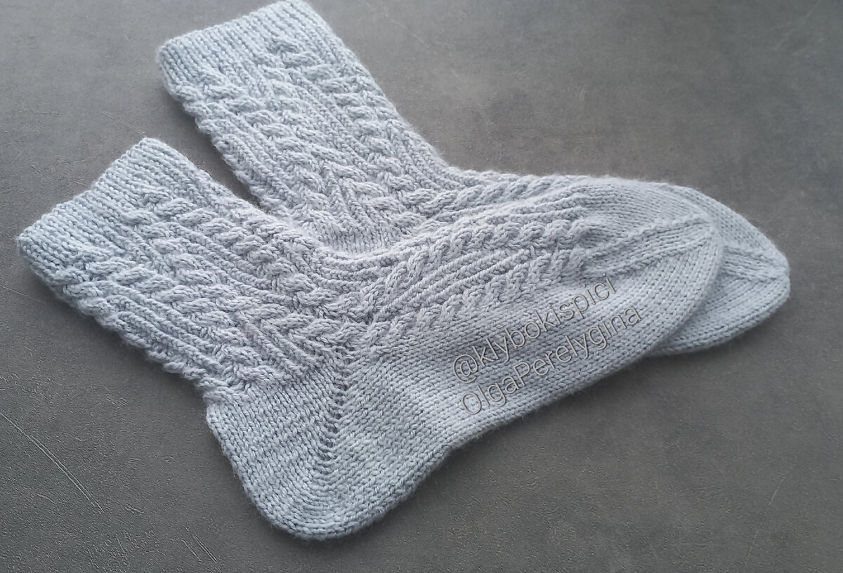 Узорчатые носки