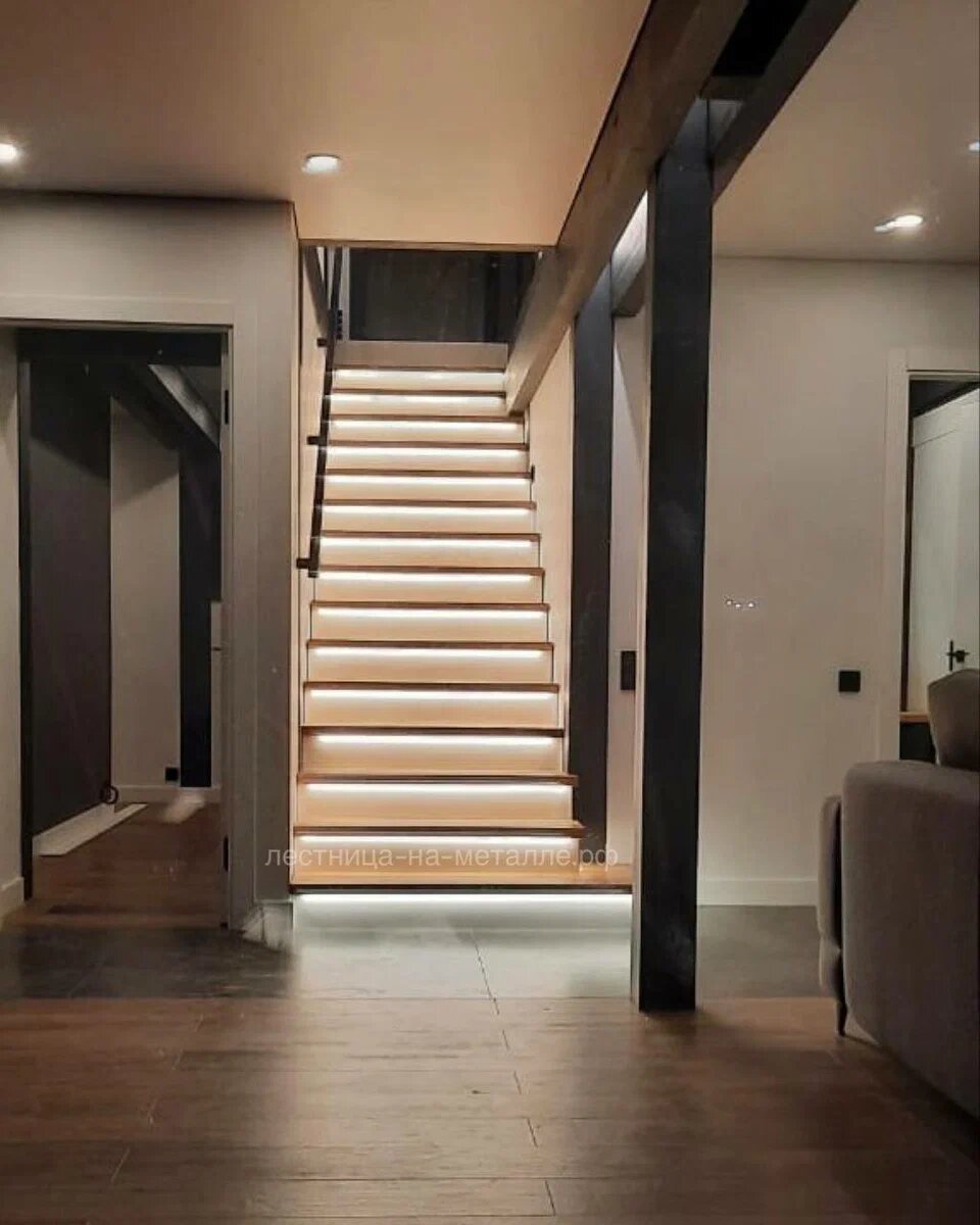 Оставьте заявку на нашем сайте лестница-на-металле.рф или Вы можете оставить заявку по телефону Завода лестниц:+7 (499) 681-76-15
