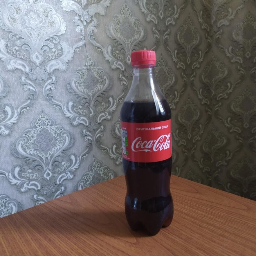 Бутылка Coca Cola