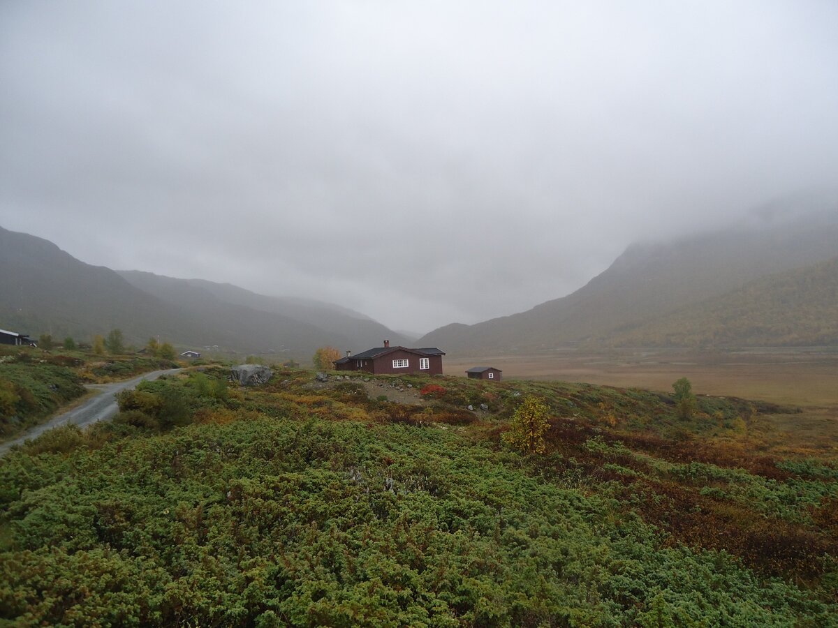 В горах Хемседала. Туман. Фото автора.