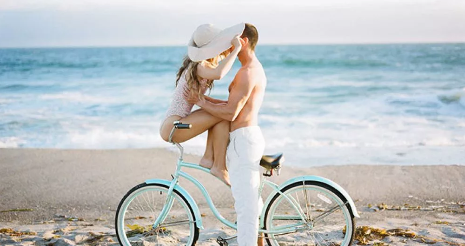 Фото: https://chudo-salon.ru/wp-content/uploads/2019/04/amazing-honeymoon-ideas-for-every-time-of-year.jpg