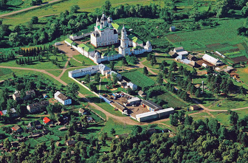 Наровчат, Беднодемьянский уезд, Пензенская губерния - родина писателя. 