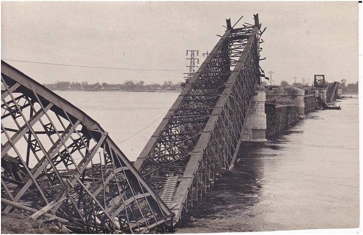 Дарницкий Ж/Д мост. Гор. Киев 1952 год.