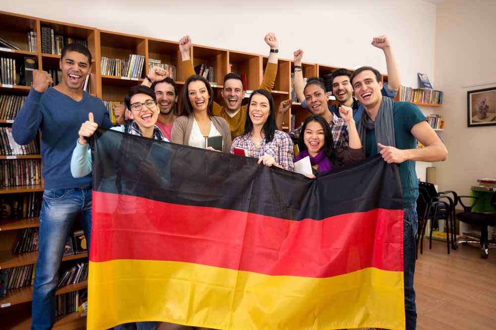 Студенческие кооперативы в Германии – это компании или фирмы, управляемые учащимися и работающие в соответствии с кооперативными принципами.