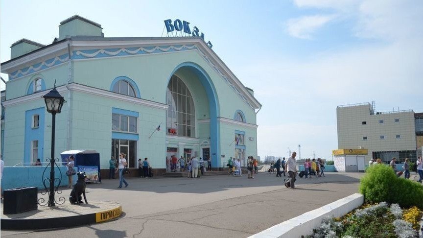 Стало известно, сколько пассажиров отправлено со станций Кировского региона ГЖД в январе-сентябре.