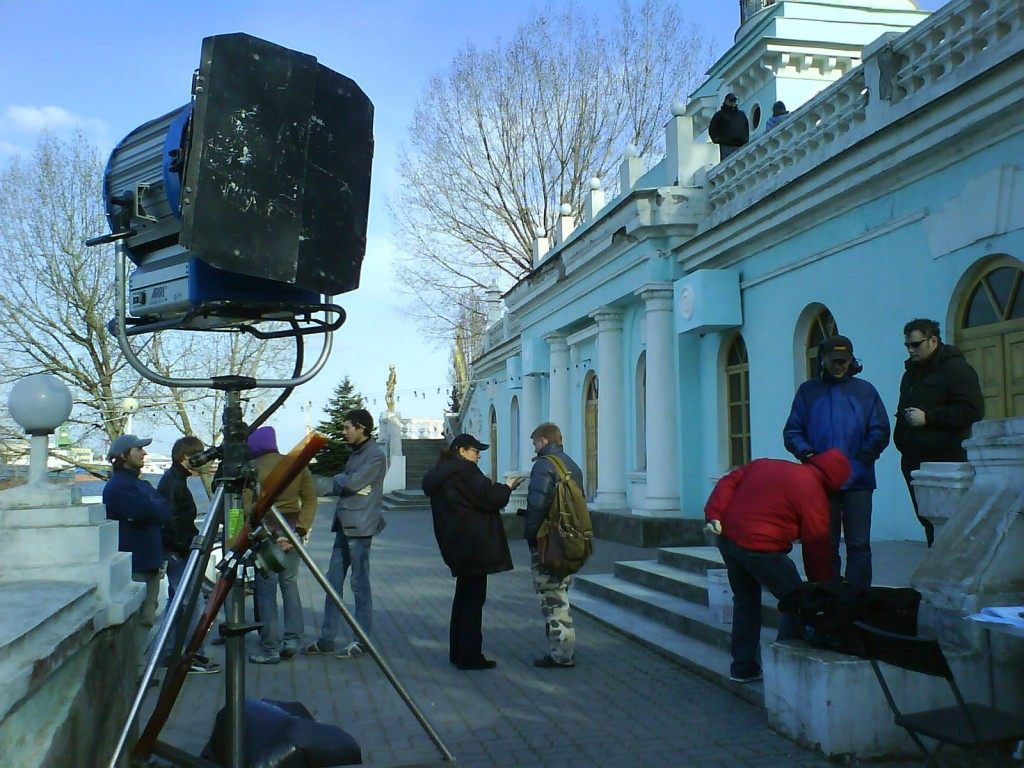 Съемка в массовке спб. Массовка на съемках. Съемки в Ростове на Дону.