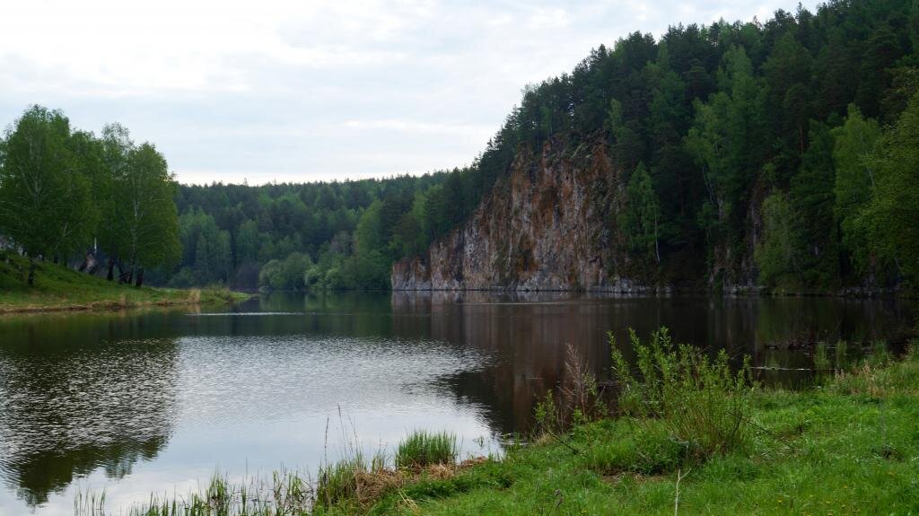 Фото автора. Тоже река Нейва, но в другом месте. 