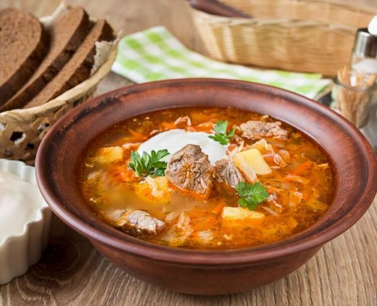                                                                       Те самые щи со сметаной!