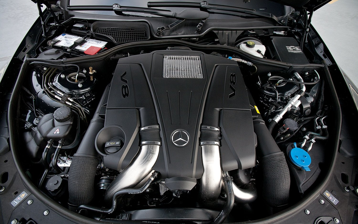 400 серия дизельных двигателей Mercedes-Benz
